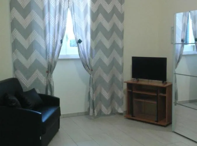 Angeli לינה וארוחת בוקר קונברסאנו