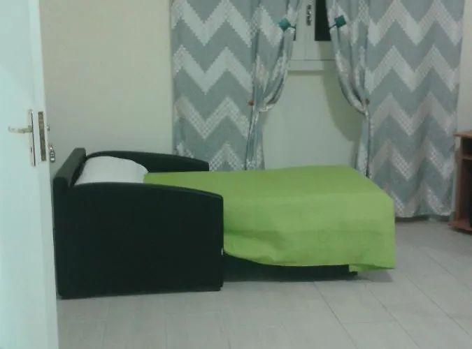 Angeli לינה וארוחת בוקר